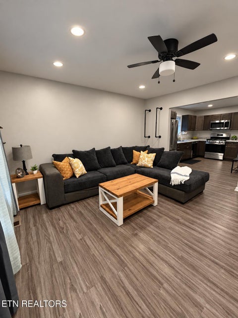 Tiny photo for 410 Blair St, Loudon, TN 37774 (MLS # 1356090)