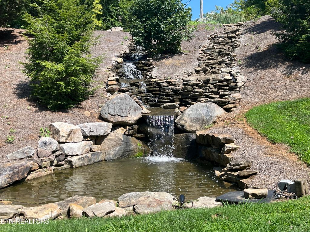 Photo of Stone Bridge Drive #17, Dandridge, TN 37725 (MLS # 1312391)