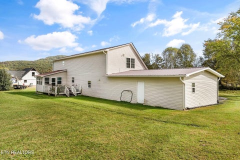 Tiny photo for 126 Greenwood Drive, Wartburg, TN 37887 (MLS # 1360211)