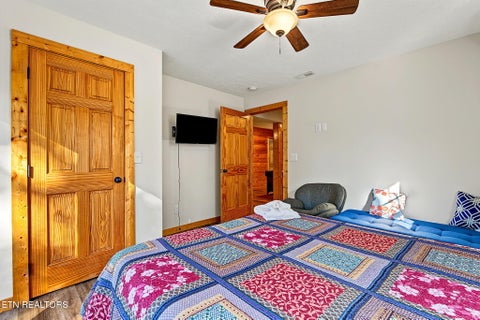 Tiny photo for 670 Magic Kingdom Lane, Sevierville, TN 37876 (MLS # 1357456)