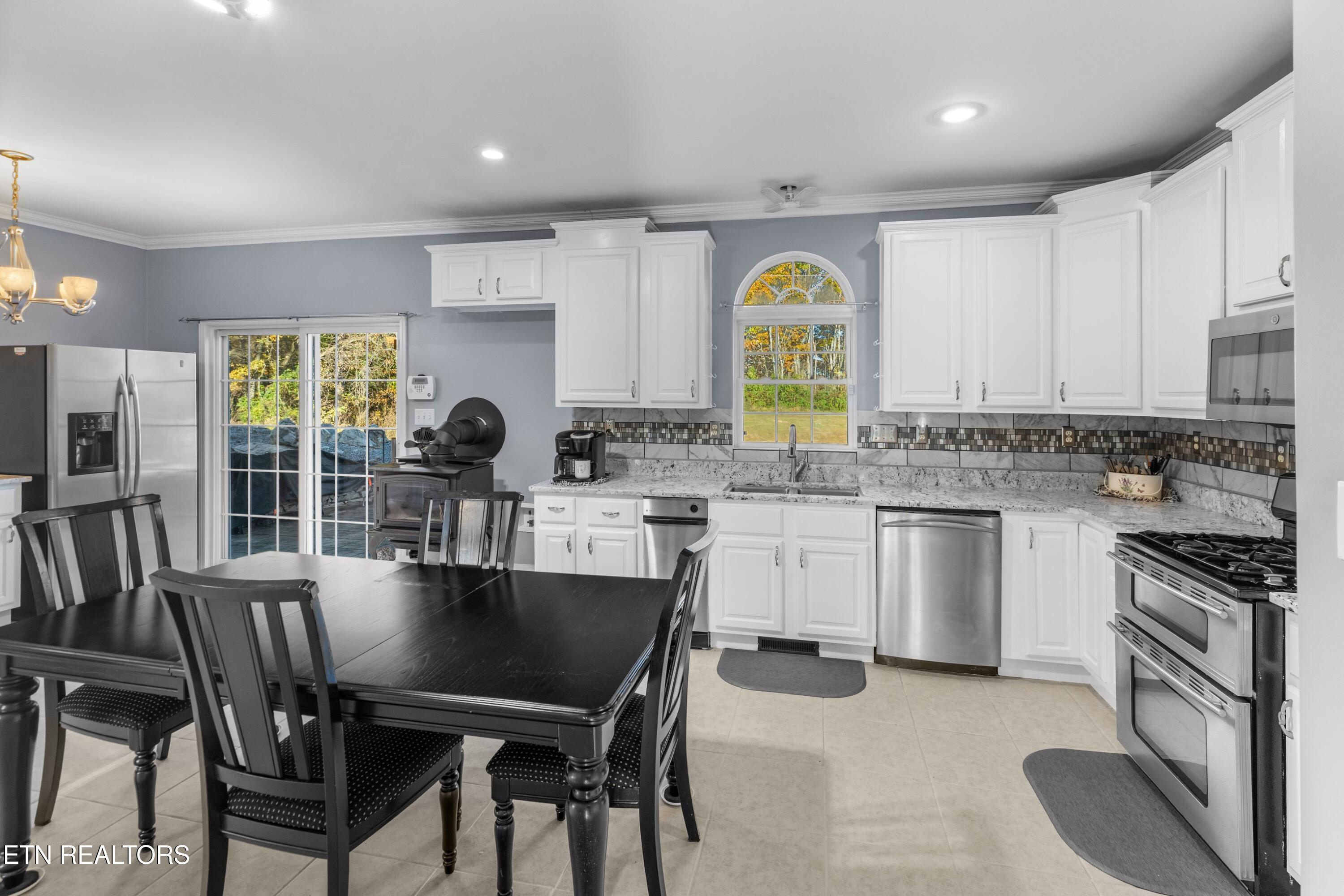 6415 Old Snapps Ferry Rd