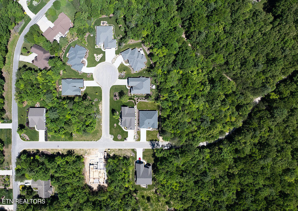 106 Laurelwood Drive