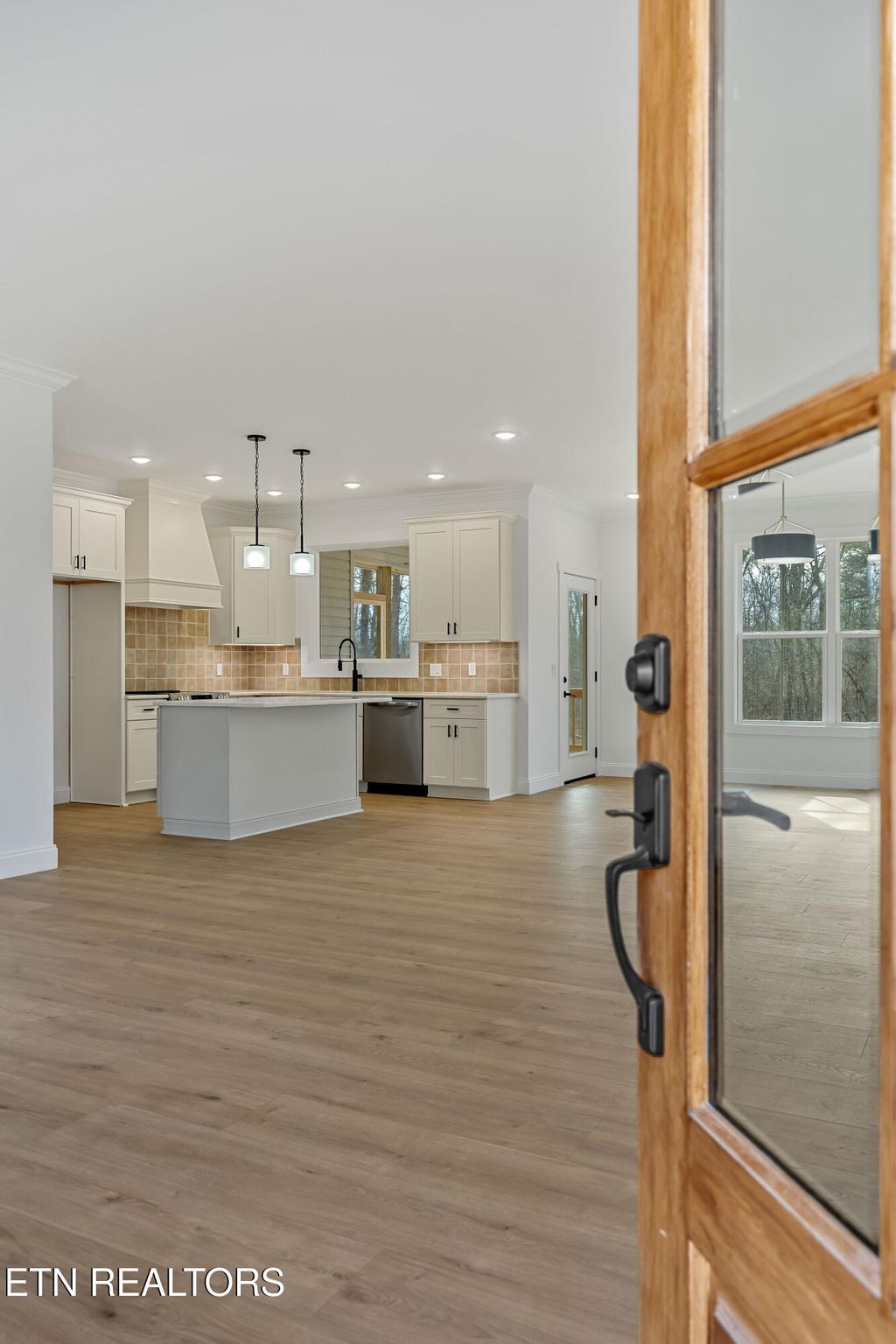 Photo of 402 St George Drive, Fairfield Glade, TN 38558 (MLS # 1304023)