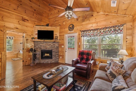 Tiny photo for 641 Country Oaks Drive, Pigeon Forge, TN 37863 (MLS # 1357403)
