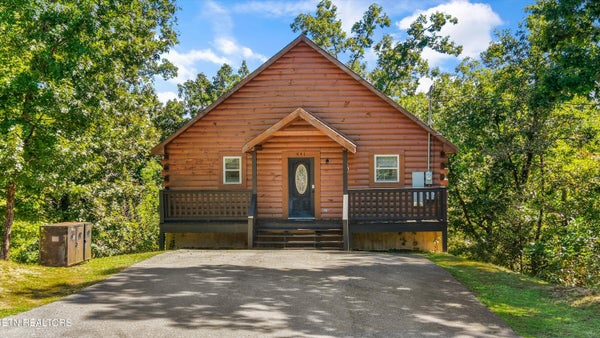 641 COUNTRY OAKS DR, PIGEON FORGE, TN 37863 - Image 093e13a92db8b87cf79f96b3a4f878e9/1173548618