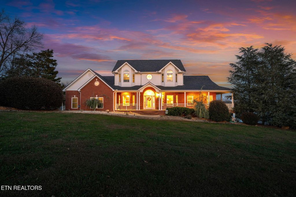 Photo of 433 Riverbend Drive, Dandridge, TN 37725 (MLS # 1329455)