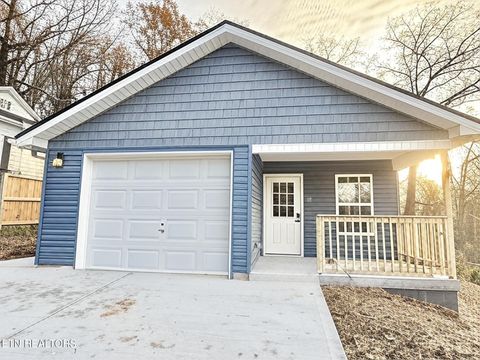 Photo of 203 Mavis Lane, Maryville, TN 37804 (MLS # 1322922)