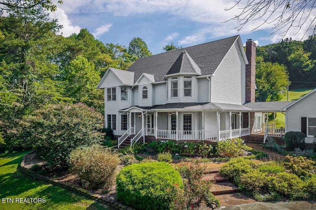 4216 Deerfield Lane