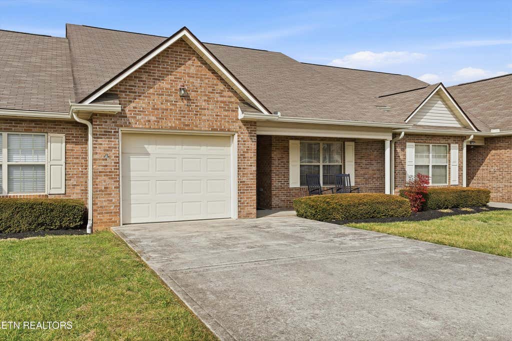 Photo of 415 Diamond Trace Way, Knoxville, TN 37918 (MLS # 1350483)