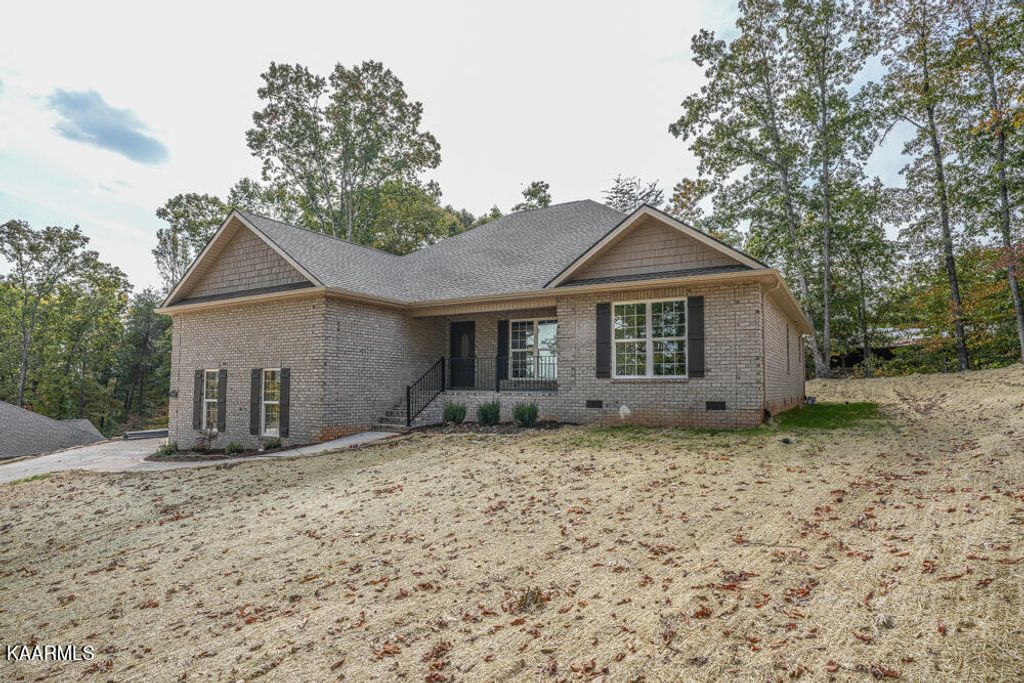 Photo of 3112 Sagegrass Drive, Louisville, TN 37777 (MLS # 1206038)