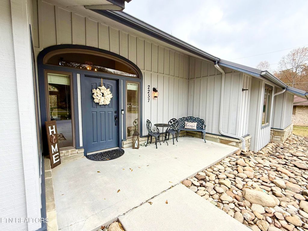 Photo of 2257 Shinbone Rd, Sevierville, TN 37876 (MLS # 1321906)