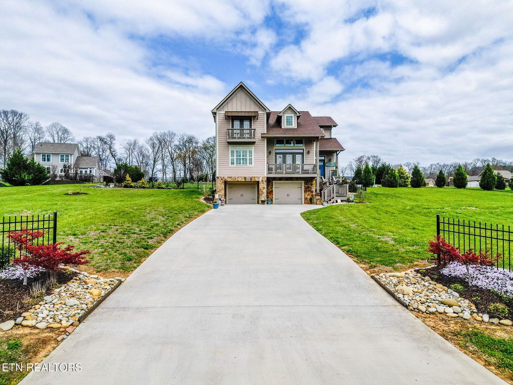 Photo of 1958 River Mist Circle, New Market, TN 37820 (MLS # 1335088)