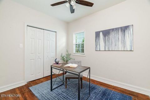 Tiny photo for 418 Cedar Ave, Knoxville, TN 37917 (MLS # 1318008)