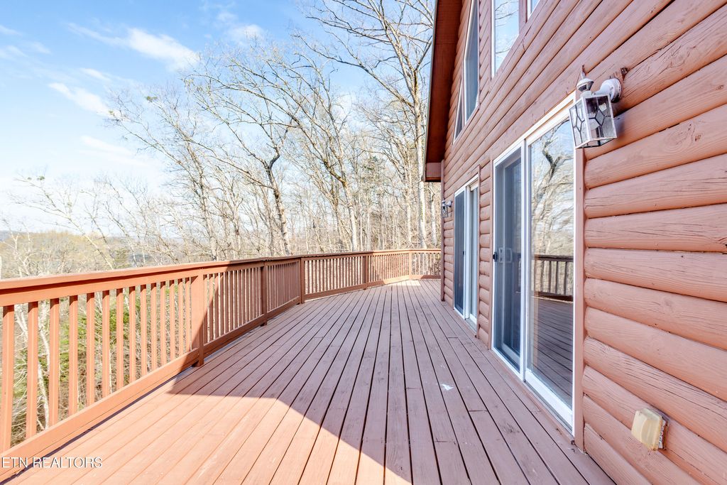 Photo of 419 Larayne Hollow Rd, Sharps Chapel, TN 37866 (MLS # 1335316)