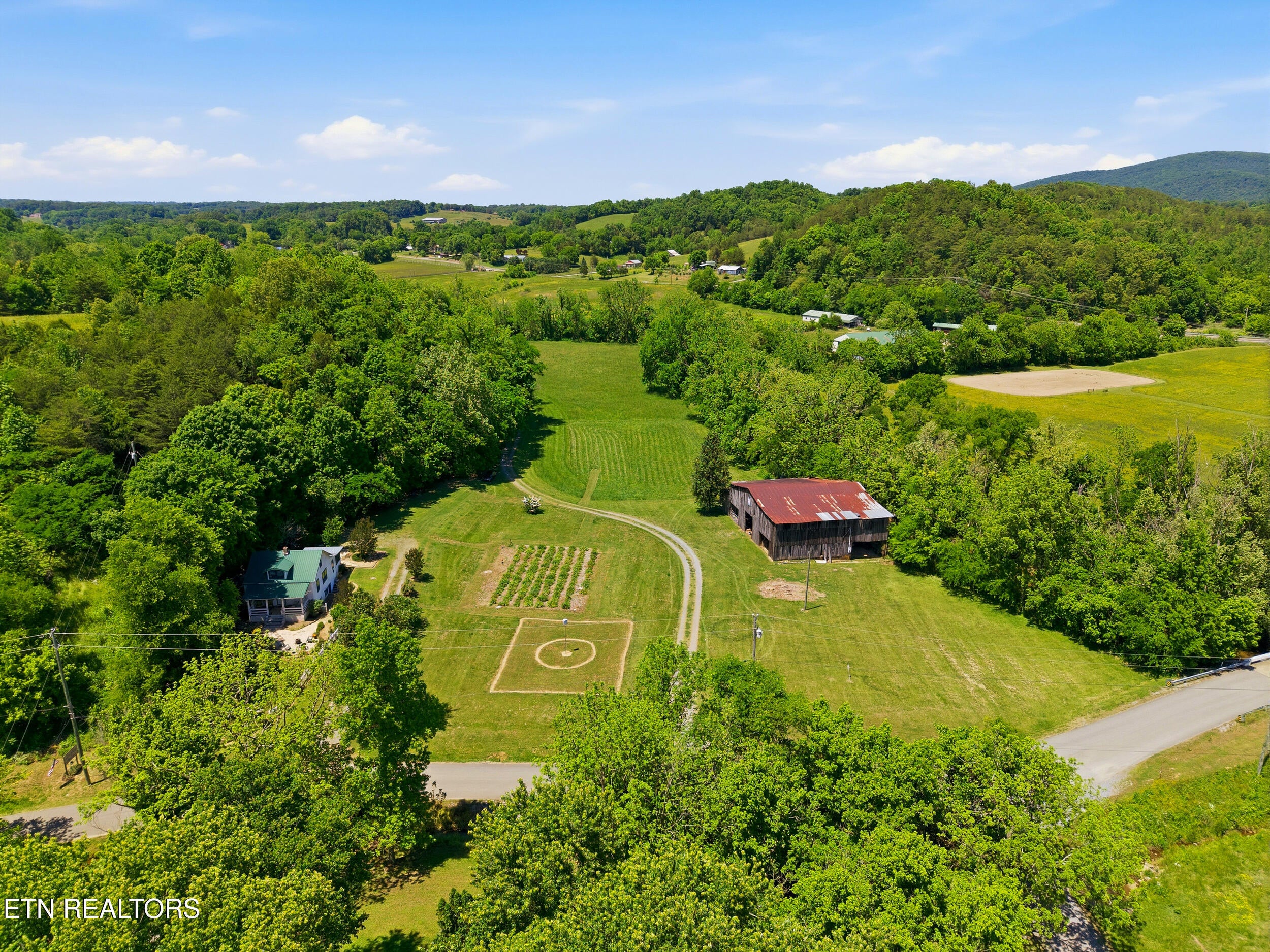1309 &1319 Licklog Hollow Rd