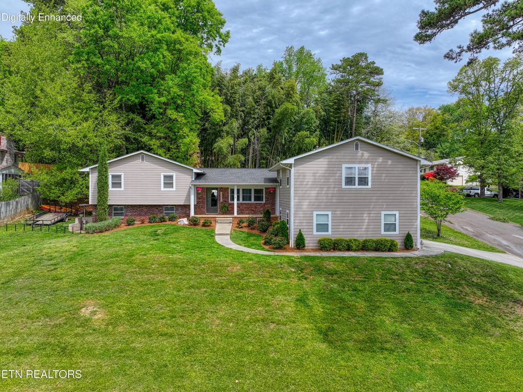 Photo of 717 Noragate Rd, Knoxville, TN 37919 (MLS # 1336781)