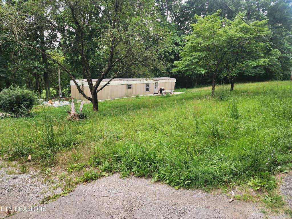 Photo of 3722 Harriman Hwy, Harriman, TN 37748 (MLS # 1306234)