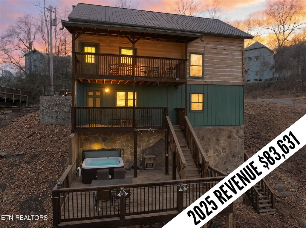 Photo of 1329 N Baden Drive, Gatlinburg, TN 37738 (MLS # 1315409)