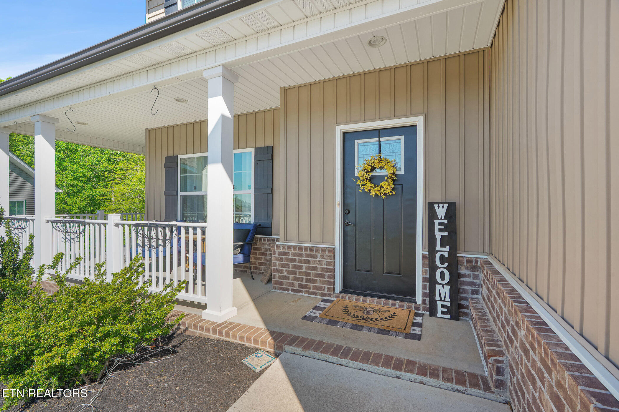 3025 Maple Knot Lane