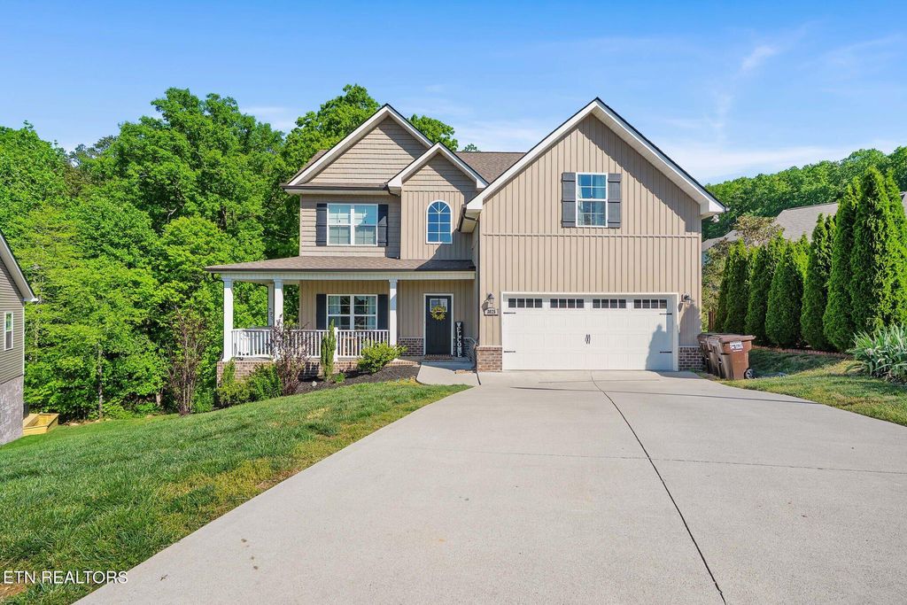 Photo of 3025 Maple Knot Lane, Knoxville, TN 37931 (MLS # 1337639)