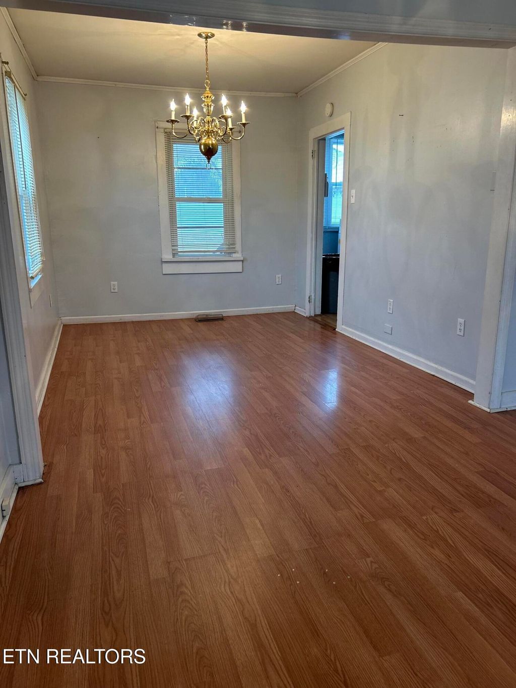 Photo of 209 W Cumberland St, Kingston, TN 37763 (MLS # 1289174)