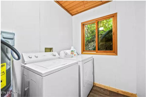 Tiny photo for 1424 Zurich Rd, Gatlinburg, TN 37738 (MLS # 1360370)