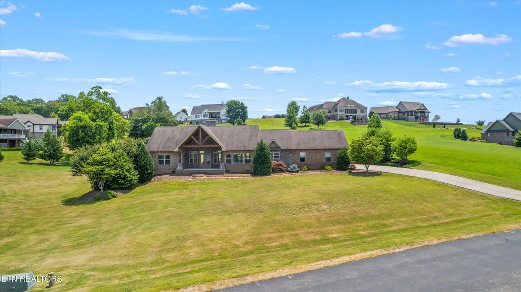 Photo of 303 W Shore Drive, Rockwood, TN 37854 (MLS # 1306166)