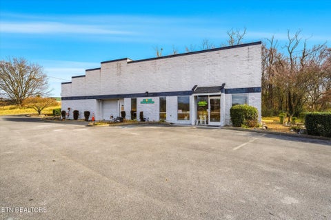 Tiny photo for 2376 Business Center Circle, Sevierville, TN 37876 (MLS # 1360396)