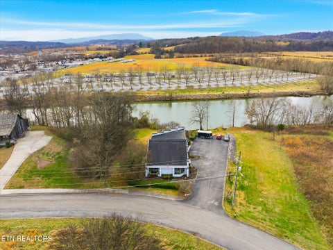 Tiny photo for 2376 Business Center Circle, Sevierville, TN 37876 (MLS # 1360396)
