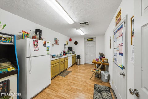 Tiny photo for 2376 Business Center Circle, Sevierville, TN 37876 (MLS # 1360396)