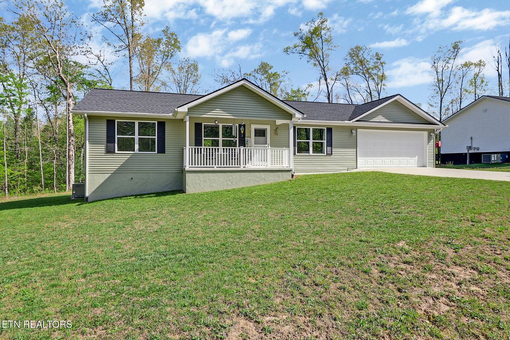 Photo of 204 Nehasane Lane, Crossville, TN 38572 (MLS # 1337133)