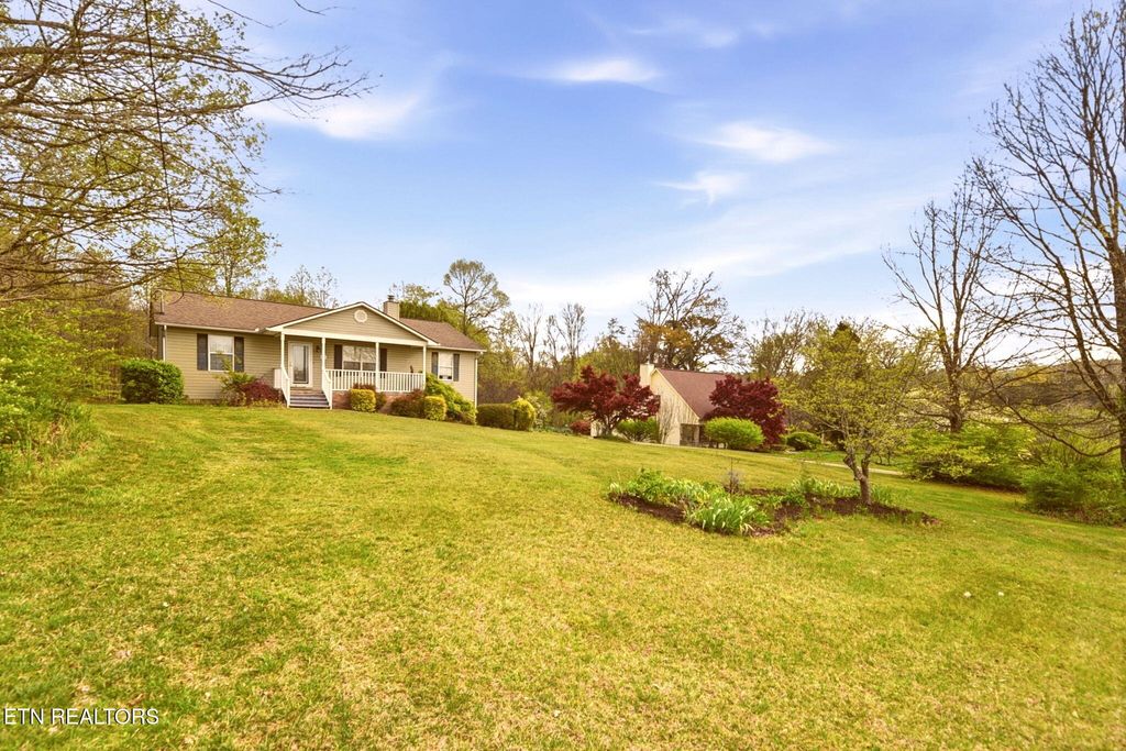 Photo of 2814 Silver Creek Rd, Knoxville, TN 37924 (MLS # 1335376)