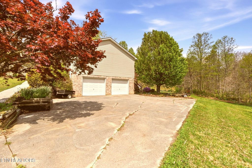 Photo of 2814 Silver Creek Rd, Knoxville, TN 37924 (MLS # 1335376)
