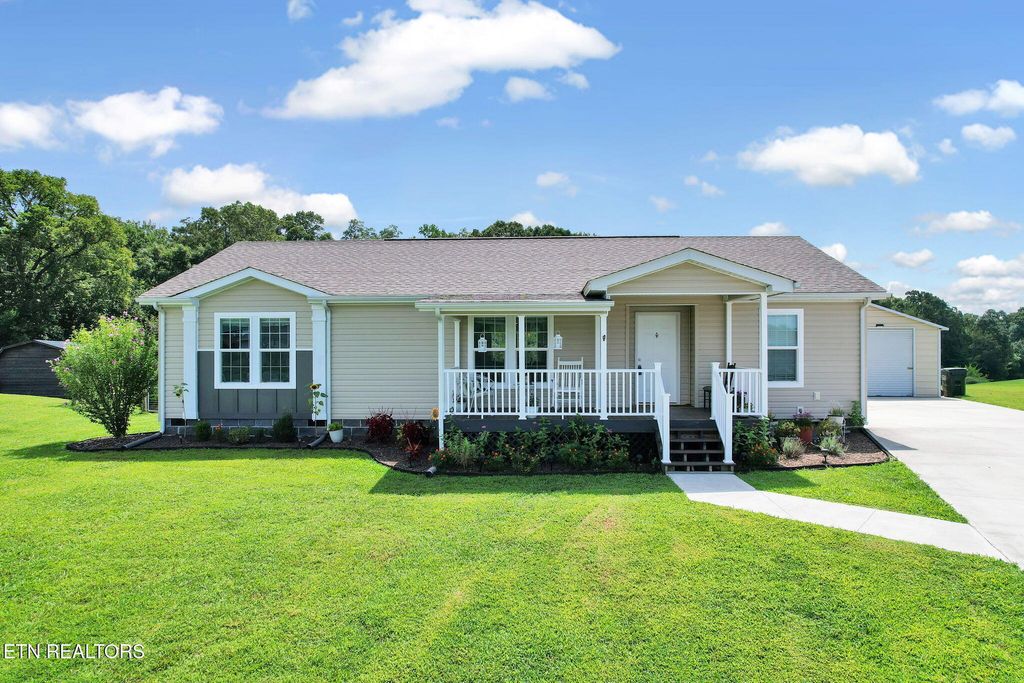 Photo of 270 County Road 312, Sweetwater, TN 37874 (MLS # 1311052)