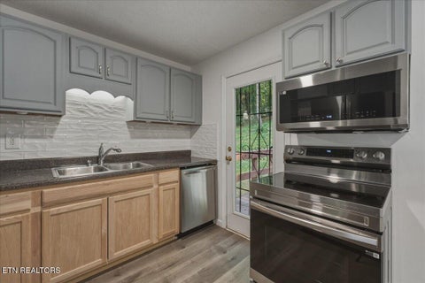 Tiny photo for 2216 Rifle Range Drive, Knoxville, TN 37918 (MLS # 1350189)