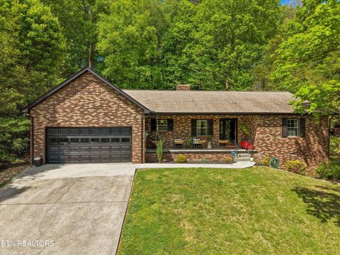 Photo of 6202 Grove Drive, Knoxville, TN 37918 (MLS # 1341387)