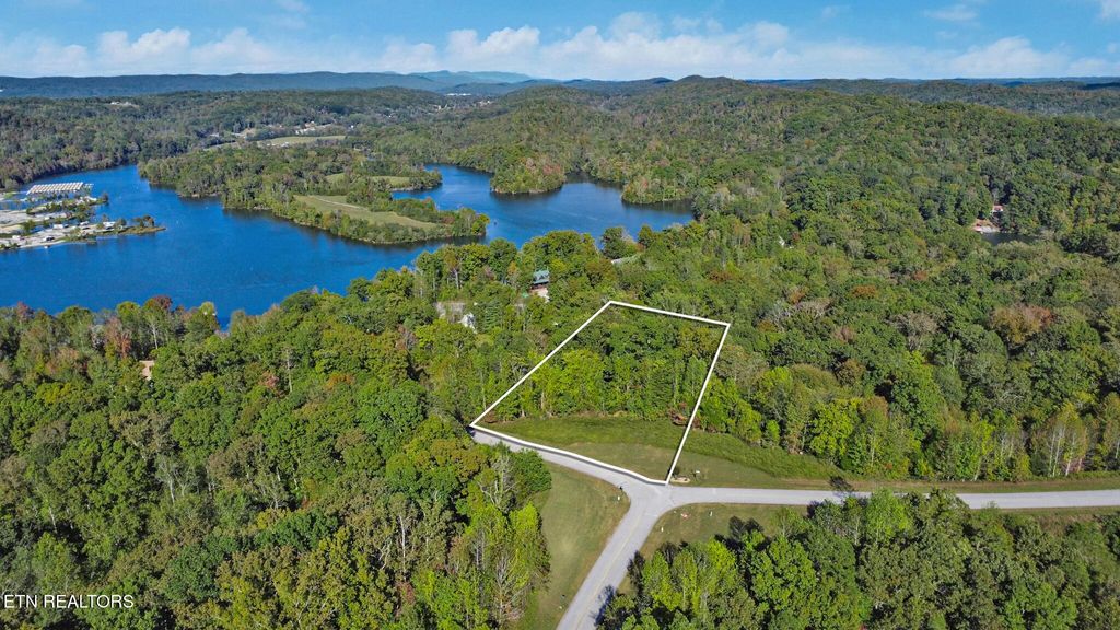Photo of 34 Crystal Springs Road, Rockwood, TN 37854 (MLS # 1320666)