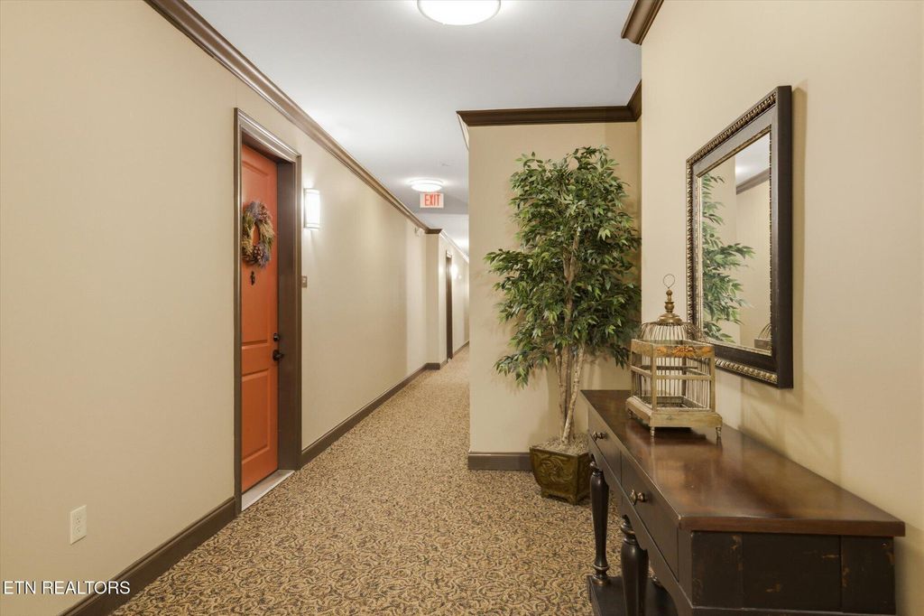 Photo of 445 W Blount Ave #221, Knoxville, TN 37920 (MLS # 1340046)