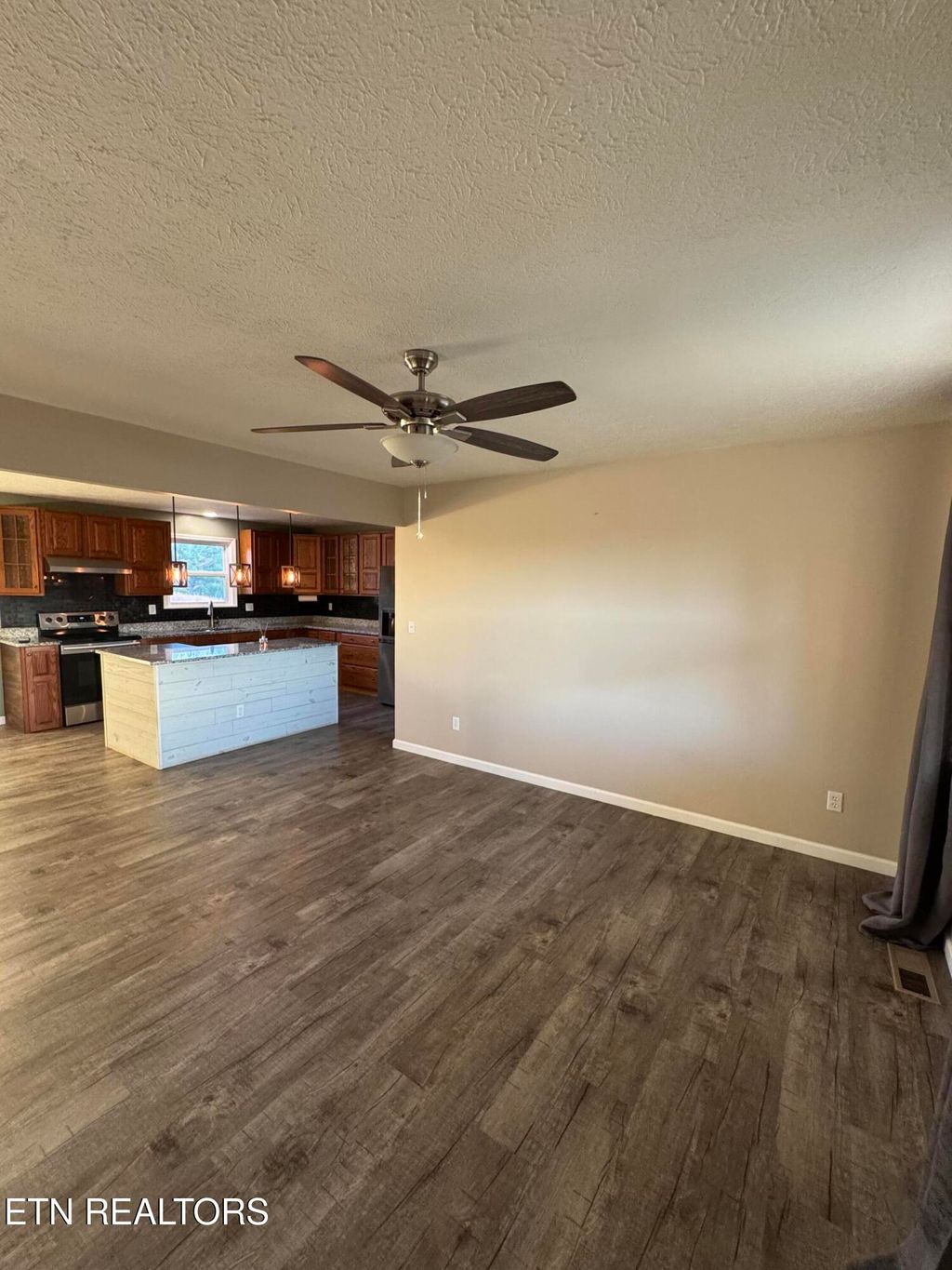 Photo of 137 Virgle Circle, Tazewell, TN 37879 (MLS # 1321974)