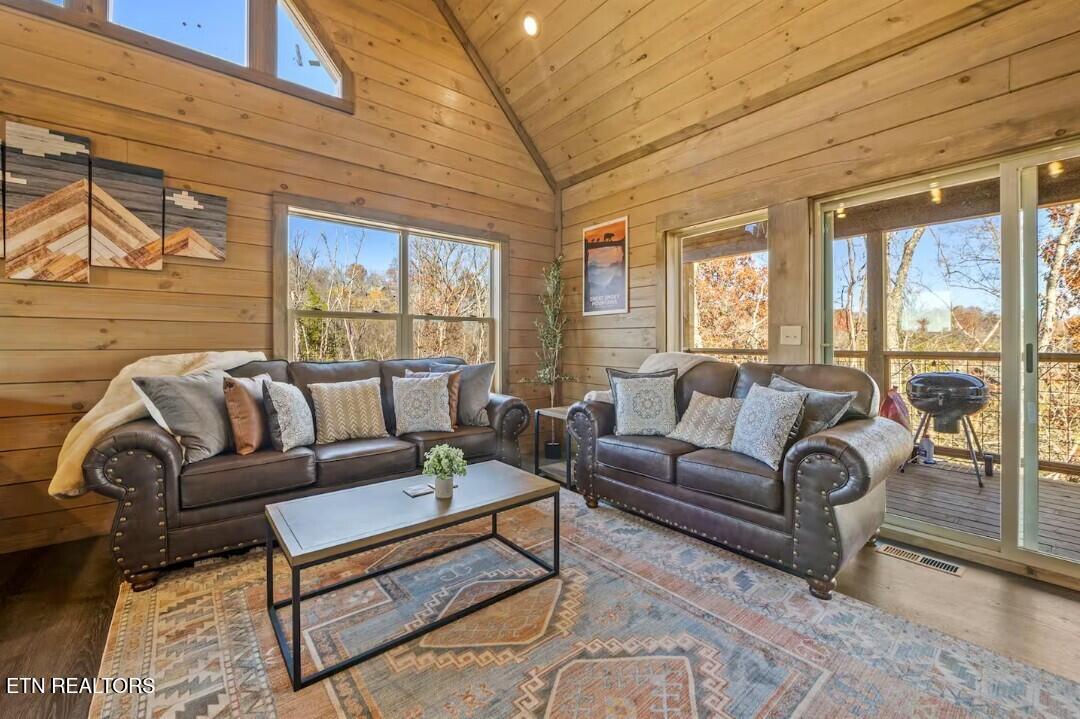 2108 Eagle Feather Drive
