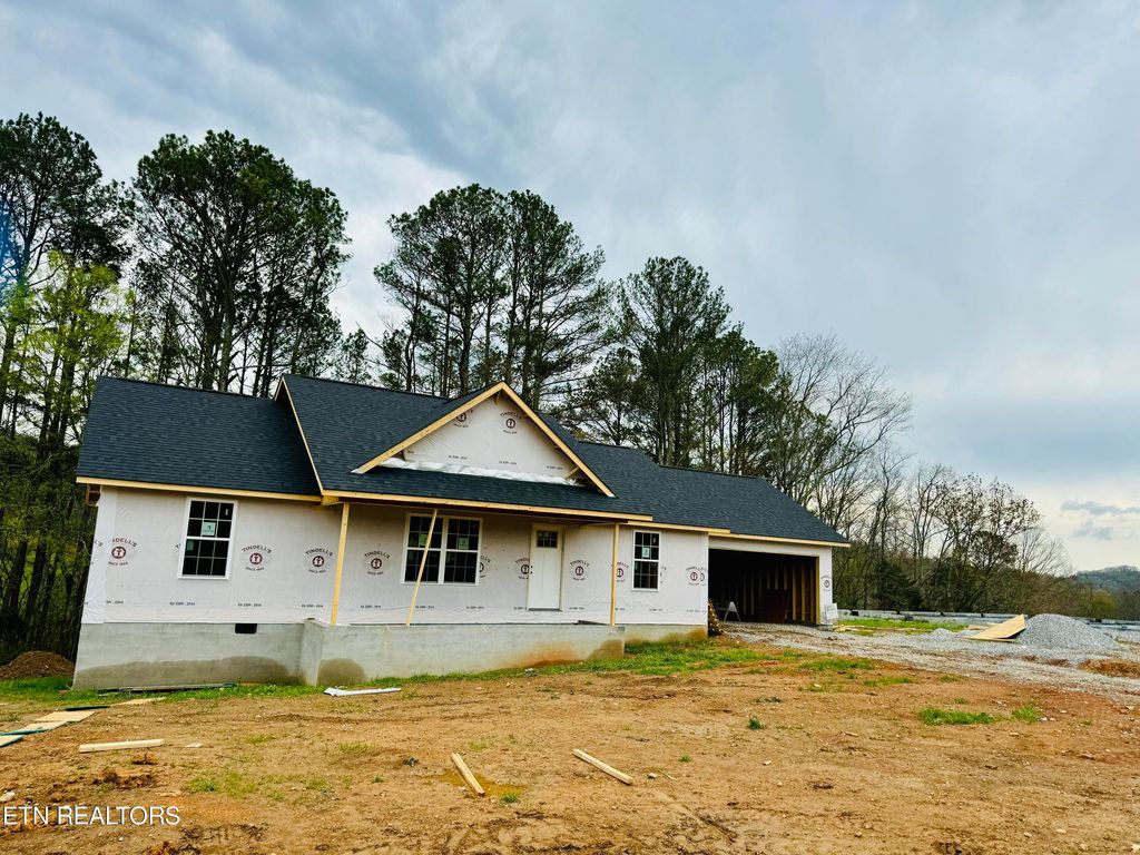 Photo of 250 MILO Circle, Tazewell, TN 37879 (MLS # 1259020)