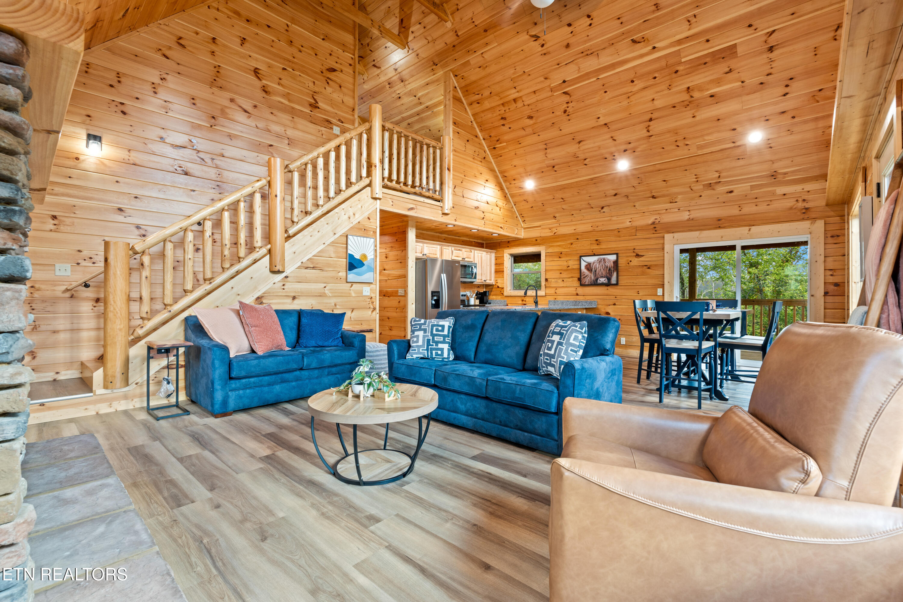 2112 Eagle Feather Drive