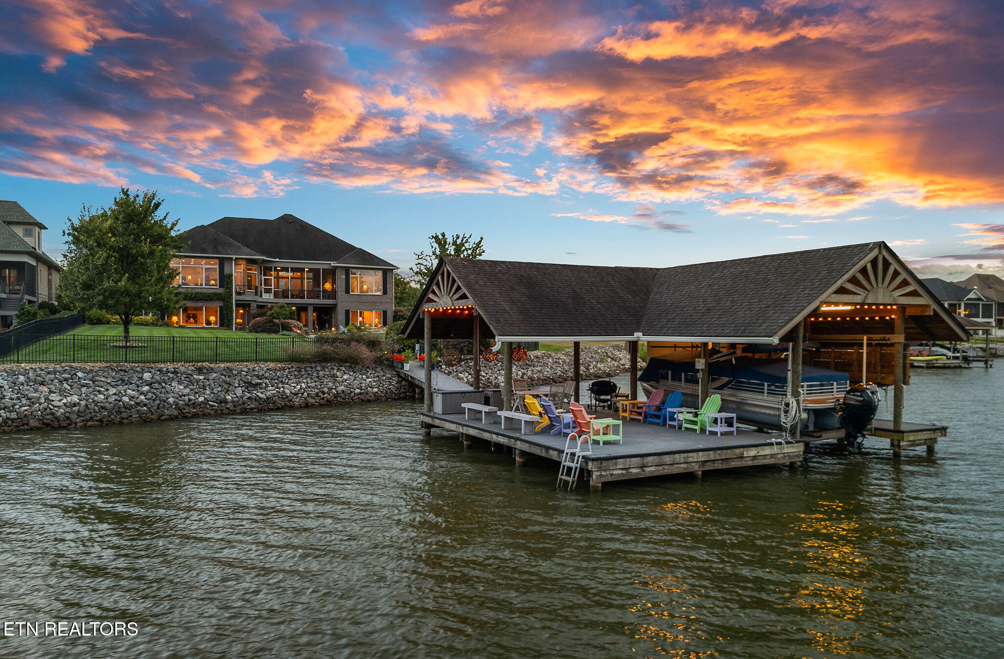 3726 Promontory Point
