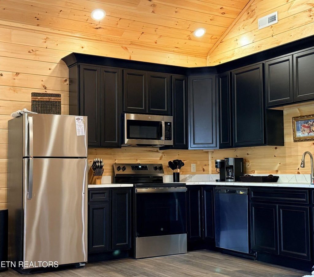 Photo of 1026 Black Bear Cub Way #1, Pigeon Forge, TN 37863 (MLS # 1344975)