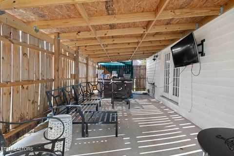 Tiny photo for 109 Cherry Lane, Jacksboro, TN 37757 (MLS # 1328697)