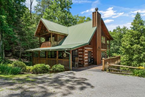 Photo of 3520 Noel Hill Way, Sevierville, TN 37876 (MLS # 1345225)