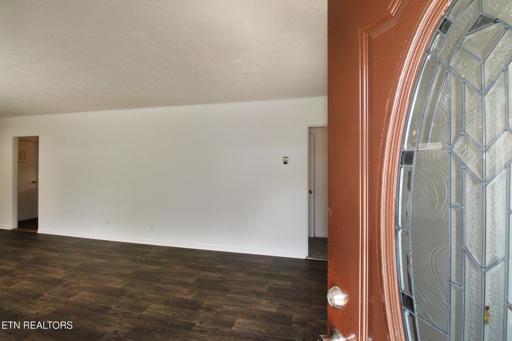 Photo of 119 Briar Rd, Oak Ridge, TN 37830 (MLS # 1303580)