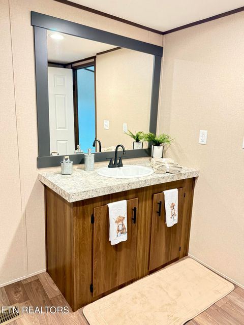 Tiny photo for 230 Hill Loop Loop, Madisonville, TN 37354 (MLS # 1329848)