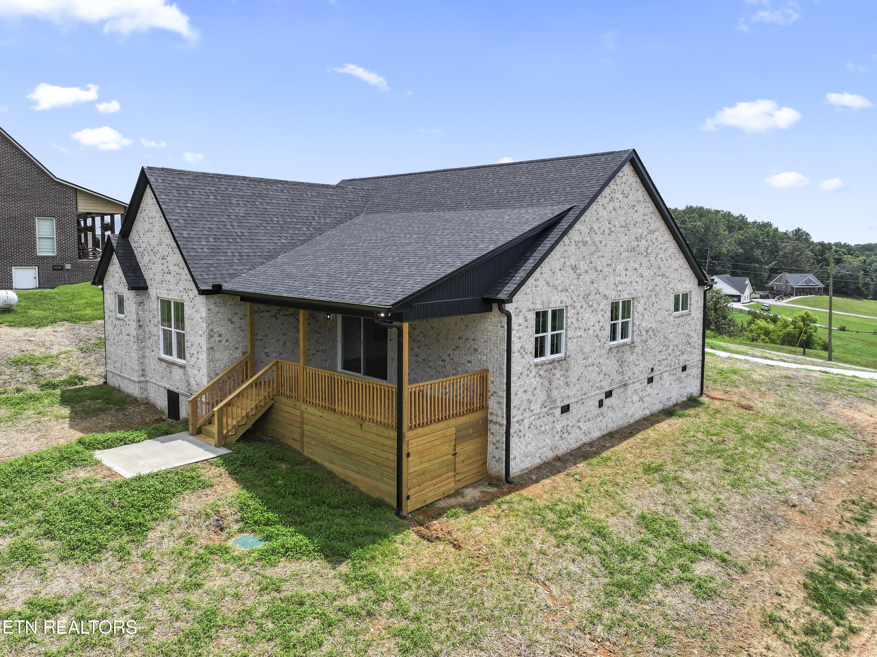 125 Brown Rd