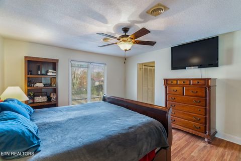 Tiny photo for 115 Lake Circle, Harriman, TN 37748 (MLS # 1322568)